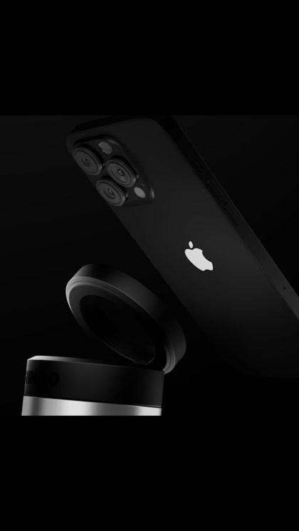 iPhone attaccato magneticamente alla borraccia termica RingBottle One con supporto MagSafe integrato